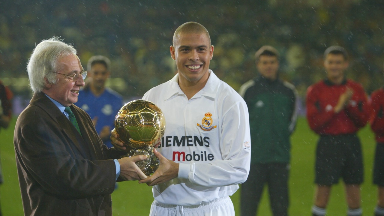 Ronaldo Nazário – Vencedor do Ballon d'Or 2002