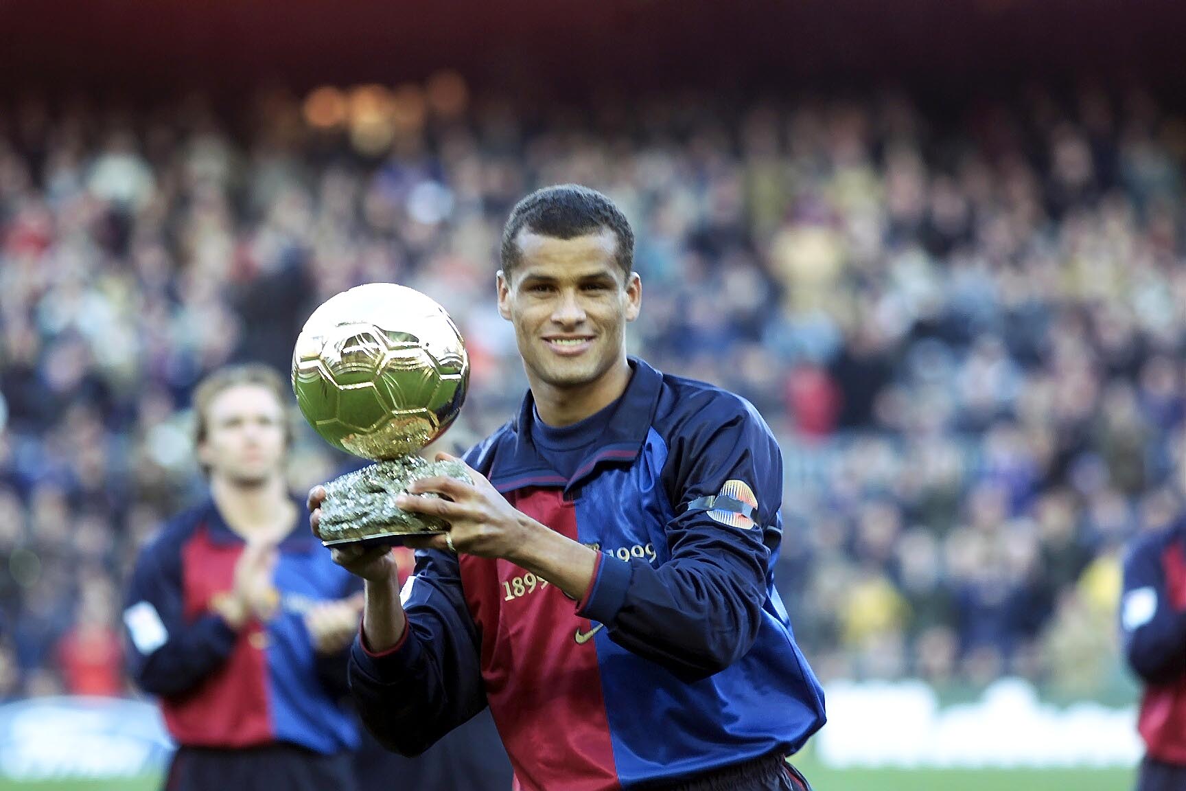 Você está treinando no El Clásico. Qual ex-vencedor da Bola de Ouro você vai escolher como capitão?