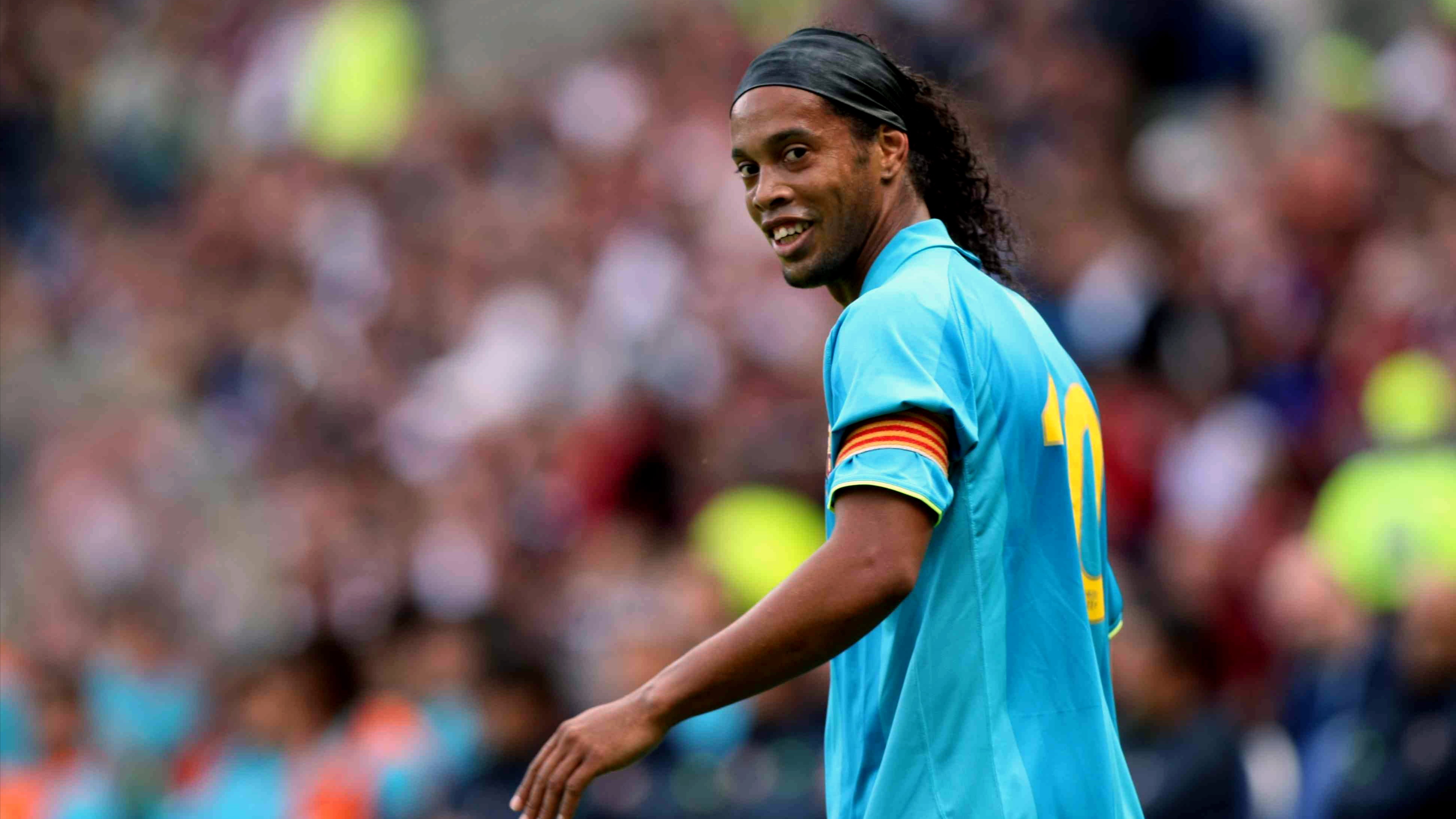 The magician's challenge: test your knowledge about Ronaldinho