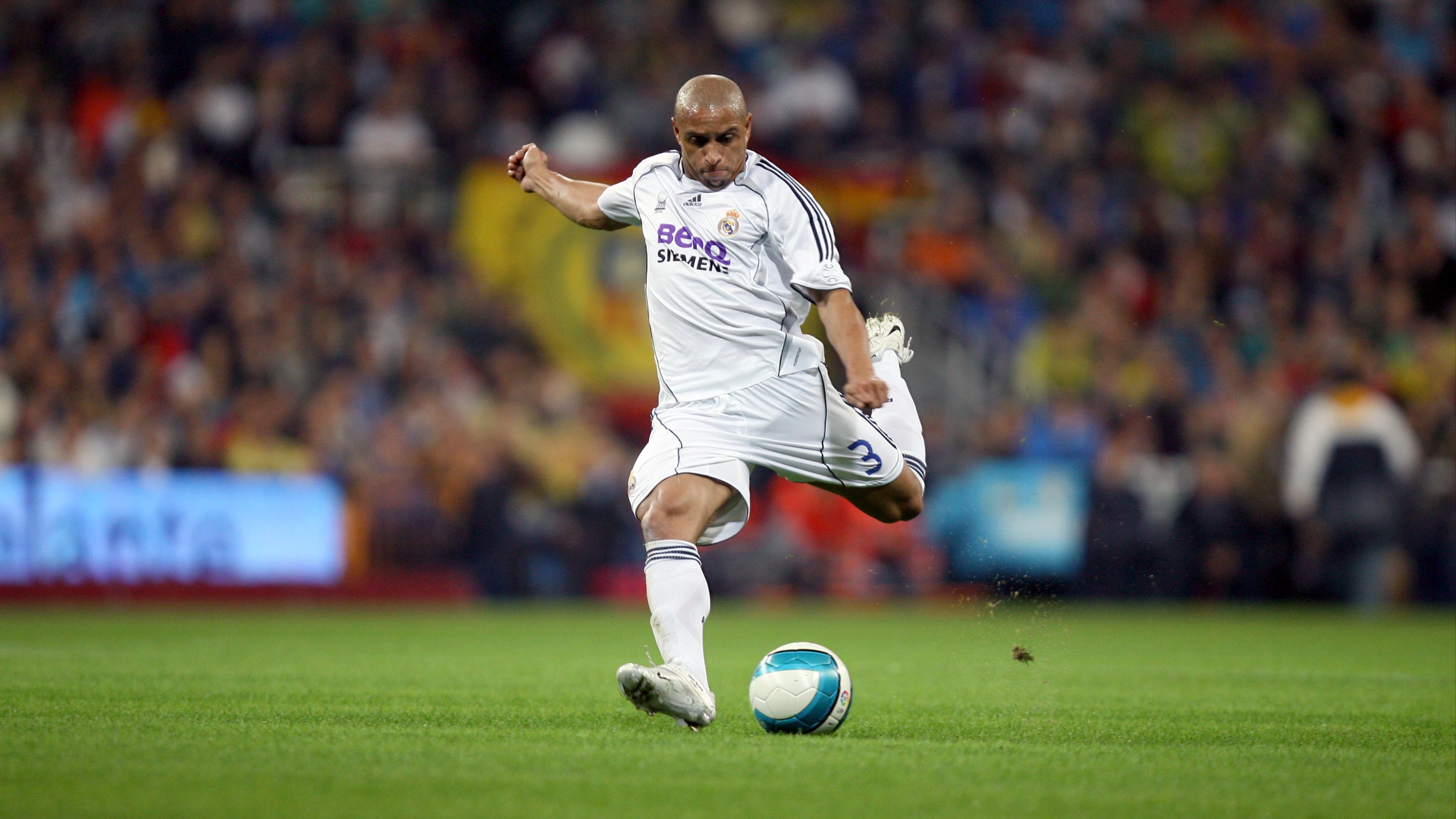 Roberto Carlos Quiz: The Career of "Thunder Thighs" ⚡🦵
